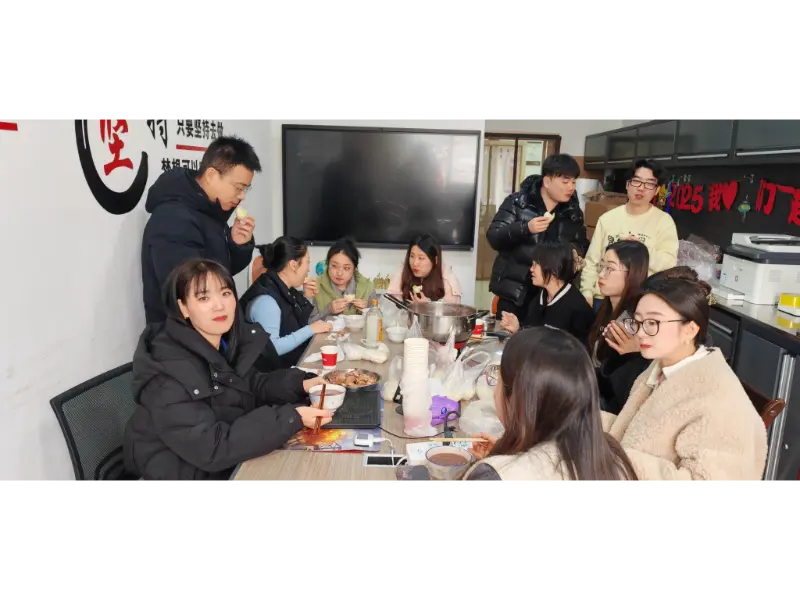 Ənənəvi Laba Adətləri Maotongda canlıdır